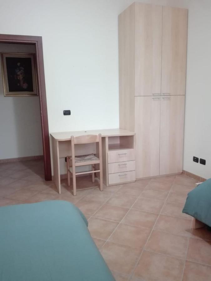 فيلا La Casa Di Mezzo-Affitti Brevi-Zona Ospedali Busso المظهر الخارجي الصورة